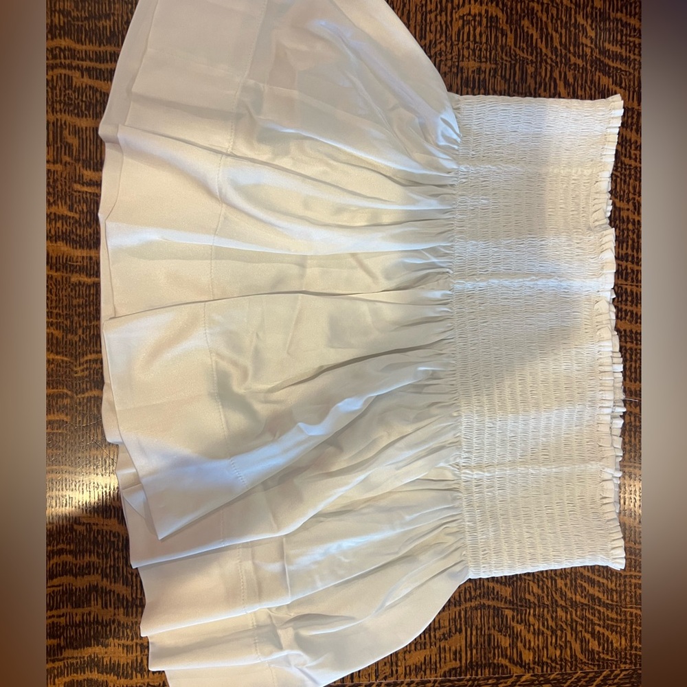 Natural life white shorts/skirt